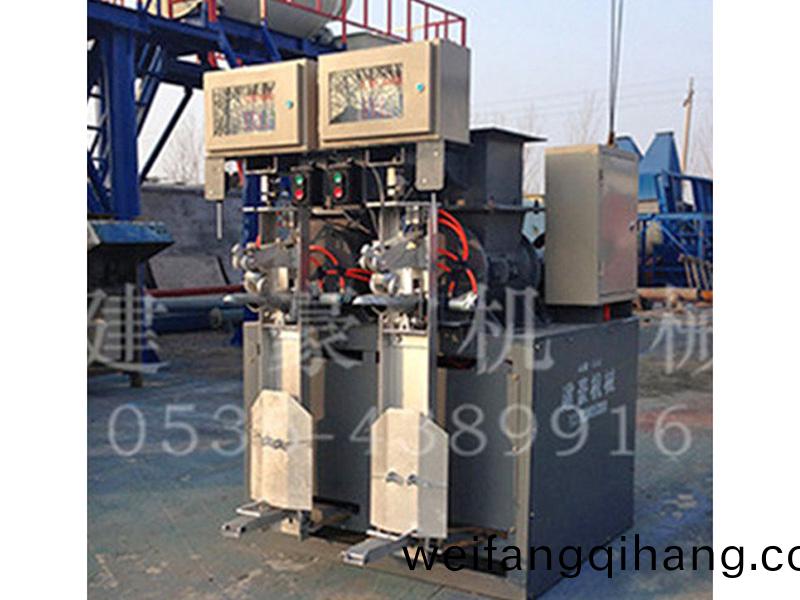 lb-2w雙嘴水(shui)泥包裝機